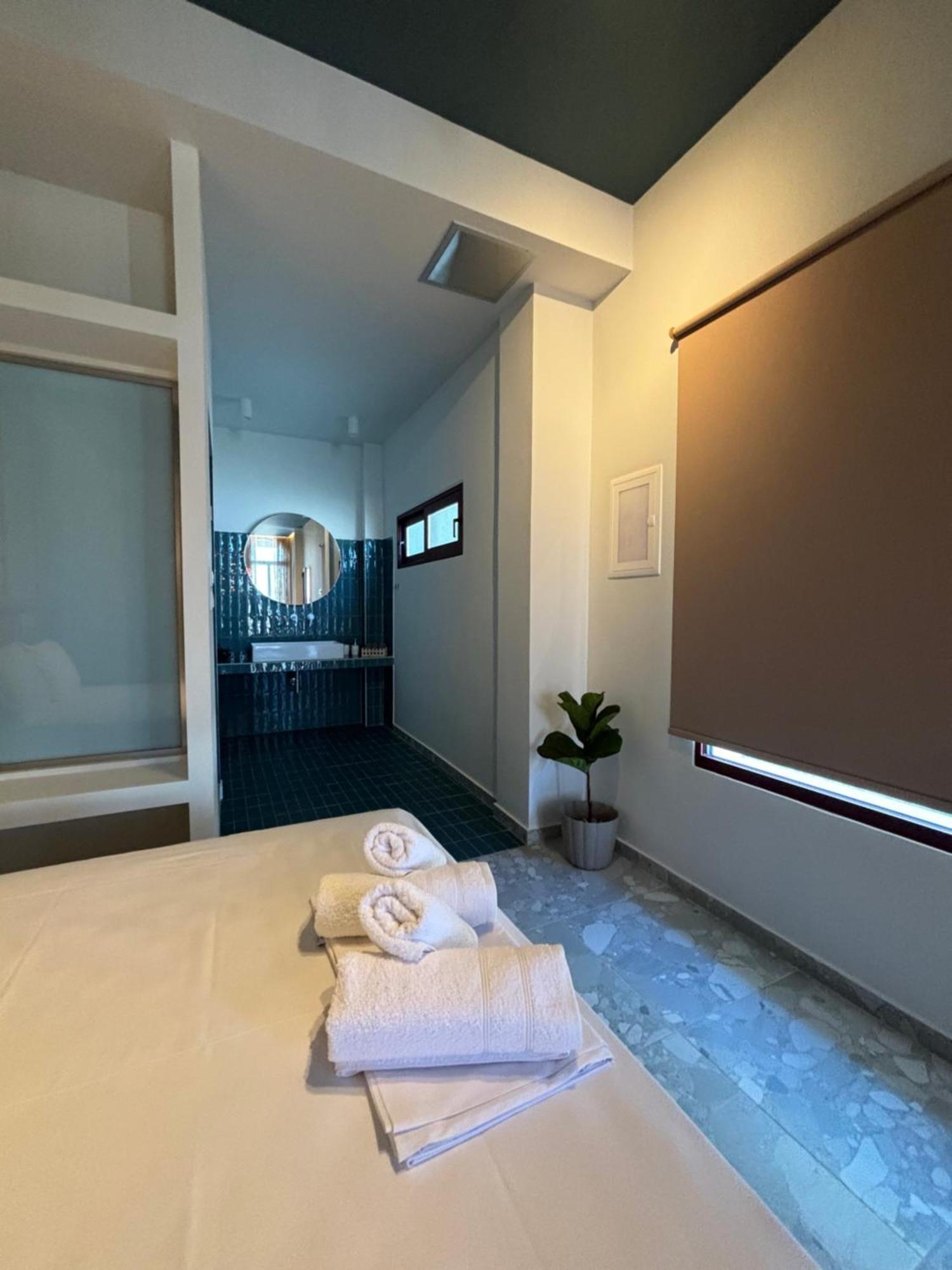 Take Me Here With A Sea View By Salt Apartments Wolos Zewnętrze zdjęcie