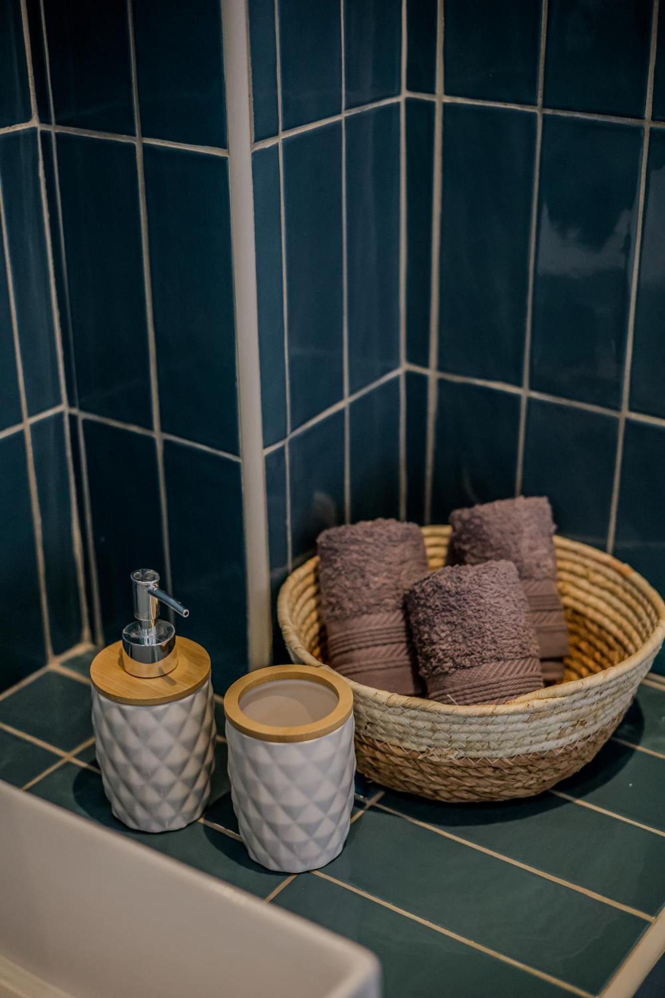 Take Me Here With A Sea View By Salt Apartments Wolos Zewnętrze zdjęcie